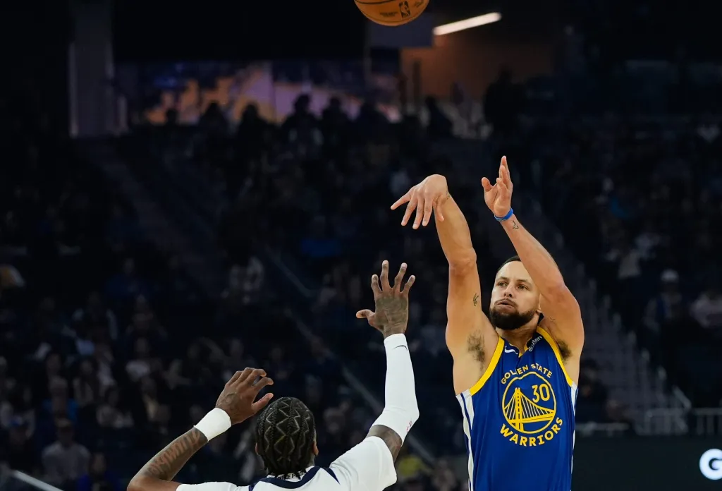 Steph Curry returns vs. Timberwolves