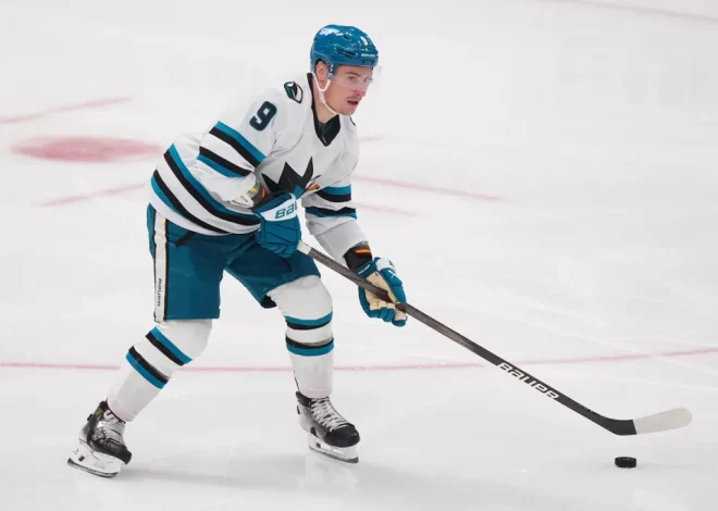 San Jose Sharks unable to slow down Philadelphia Flyers