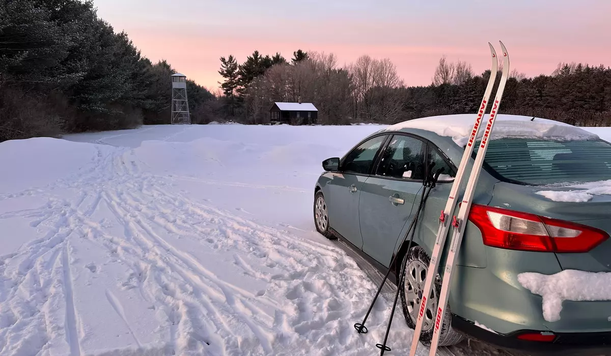 Storm threatens to bring blizzards and ice to parts of the U.S., hampering holiday travel