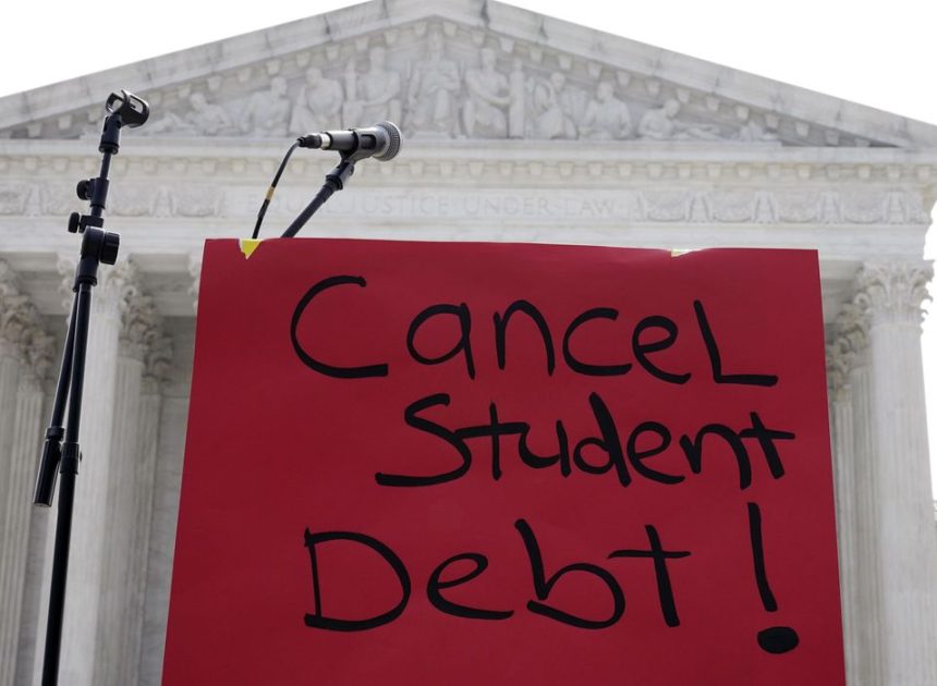 Trump’s Education Department to garnish wages of delinquent student borrowers in January