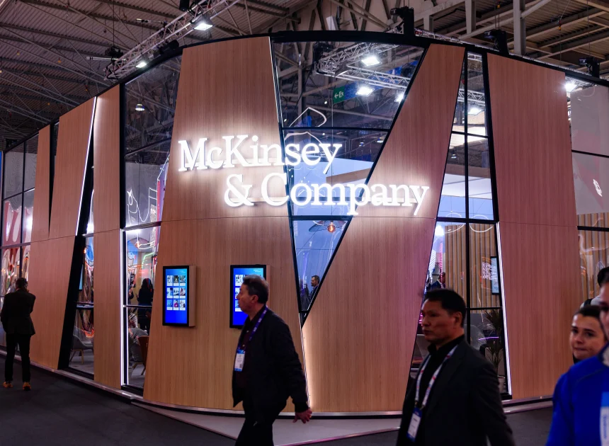 How A.I. Is Reshaping Consulting From the Bottom Up