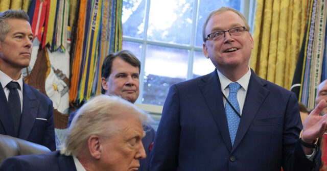 Why Markets Aren’t Panicking About Fed Independence