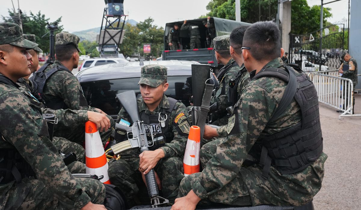 Conservative Salvador Nasralla leads Honduras presidential contest
