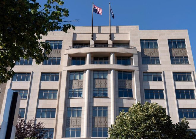 Two more trustees resign from Heritage Foundation board in Carlson-Fuentes fallout