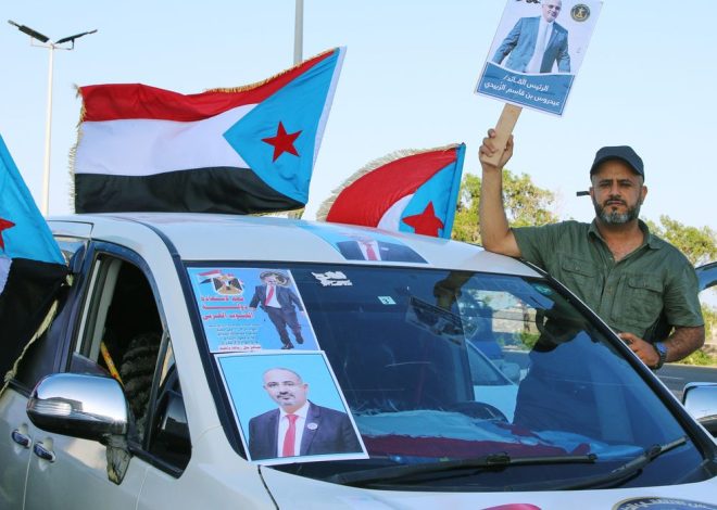 Saudi Arabia bombs Yemen over shipment of weapons for separatists that arrived from UAE